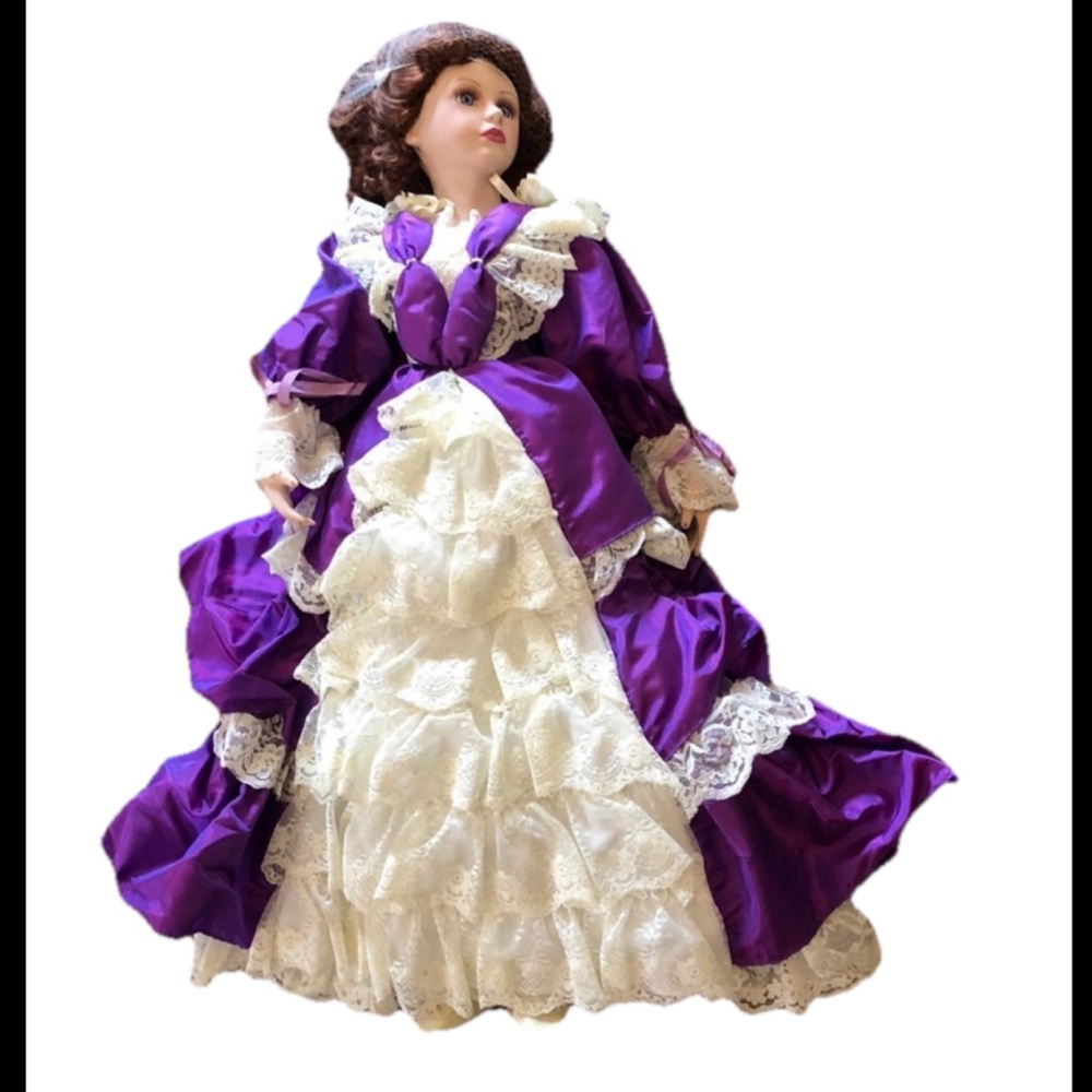 NIB Vintage COURT of DOLLS Porcelain Edition 29" Tall VANESSA Doll Purple Dress